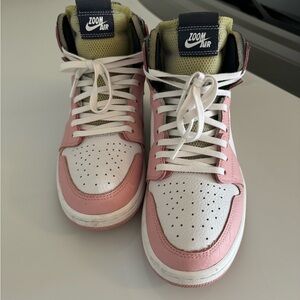 Nike Air Jordan High